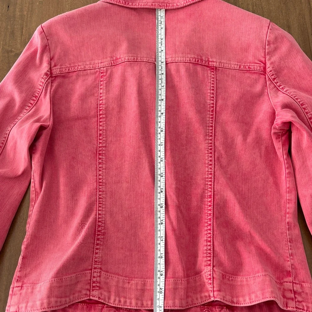 Distressed Faded Red Jean Jacket - Picture 10 of 11
